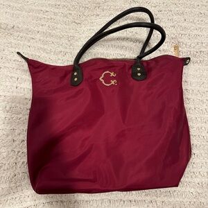 C. Wonder Burgundy Tote Bag Sporty Nylon Design